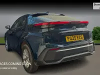 New Toyota C-HR 140 HP (102 kW) 2025 Blue SUV