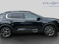 Used Citroën C5 Aircross Shine 222 HP (163 kW) 2022 Black SUV