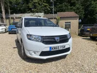 Used Dacia Sandero Ambiance 75 HP (55 kW) 2015 White Hatchback