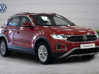 Used VW T-Roc Life 150 HP (110 kW) 2023 Red SUV