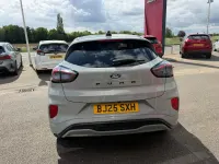 Usado Ford Puma ST-Line 125 HP (91 kW) 2025 Cinzento SUV