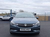 Second-hand Vauxhall Astra Design Edition 2016 Albastru Hatchback