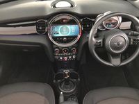 Used Mini Cooper Classic 136 HP (100 kW) 2022 Black Hatchback