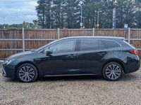 Used Toyota Corolla 122 HP (89 kW) 2019 Black Estate