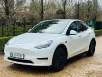 Used Tesla Model Y Long Range RWD 250 kW (340 HP) 2024 White SUV