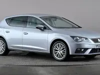 Begagnad Seat Leon SE Dynamic 116 HK (85 kW) 2020 Silver Halvkombi