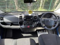 Begagnad Peugeot Boxer 2020 Blå Van