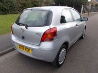 used Toyota Yaris 1.0 VVT-i T2 3dr