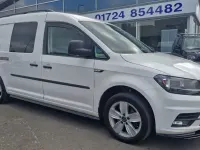 Used VW Caddy Maxi 102 HP (75 kW) 2019 White MPV