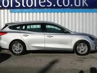 Used Ford Focus Zetec 95 HP (69 kW) 2025 Silver Estate