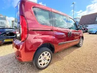 Used Fiat Doblò Easy 2016 Red MPV