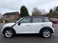 Begagnad Mini Cooper S 2012 Vit Halvkombi