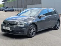 Używany VW Golf VII SE 115 KM (84 kW) 2018 Szary Hatchback