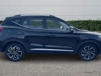 Używany MG ZS Exclusive 111 KM (81 kW) 2024 SUV