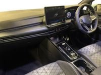 New VW Golf VIII R-line 150 HP (110 kW) 2025 Crystal ice blue Hatchback