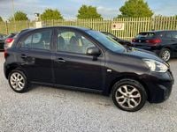 Begagnad Nissan Micra 2015 Svart Halvkombi