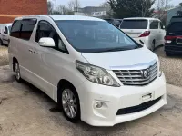 Usado Toyota Alphard 2008 Branco Monovolume