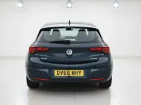 Used Vauxhall Astra S 105 HP (77 kW) 2016 Green Hatchback