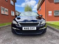Second-hand Peugeot 308 Active 120 CP (88 kW) 2016 Albastru Hatchback