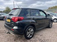 Second-hand Suzuki Vitara SZ-T 112 CP (82 kW) 2018 Negru SUV