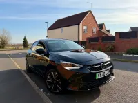 Second-hand Vauxhall Corsa-e Elite 100 kW (136 CP) 2020 Negru Hatchback