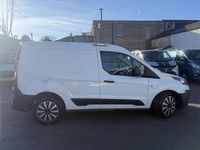 Used Ford Transit Connect 100 HP (73 kW) 2017 White MPV