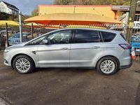Usado Ford S-MAX Zetec 150 HP (110 kW) 2017 Prateado Monovolume
