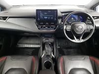 Used Toyota Corolla 122 HP (89 kW) 2020 Blue Hatchback