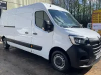 Used Renault Master Business 2022 White MPV