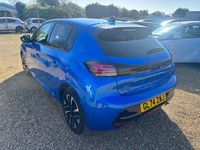 Used Peugeot 208 Allure 100 HP (73 kW) 2024 Blue Hatchback
