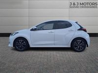 Used Toyota Yaris Hybrid Design 2022 White Hatchback