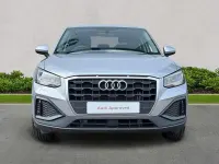 Usado Audi Q2 Design 110 HP (80 kW) 2023 Prateado SUV