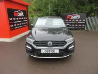 Used VW T-Roc SE 115 HP (84 kW) 2019 Black SUV