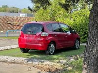 Begagnad Honda Jazz EX 100 HK (73 kW) 2009 Röd Halvkombi