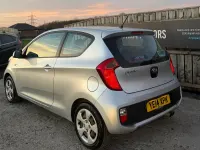 Used Kia Picanto Air 68 HP (50 kW) 2014 Silver Hatchback