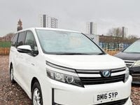 Used Toyota Voxy 2016 White MPV