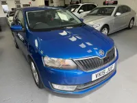 Used Skoda Rapid SE 2015 Blue Hatchback