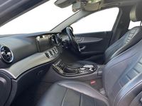 Begagnad Mercedes E220 Premium 194 HK (142 kW) 2017 Silver Sedan