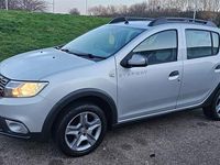 Used Dacia Sandero Stepway Ambiance 90 HP (66 kW) 2018 Silver Hatchback