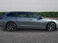 New VW Passat R-line 150 HP (110 kW) 2026 Diabase grey Estate