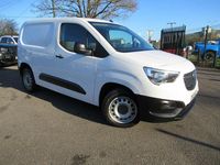 Second-hand Vauxhall Combo 100 CP (73 kW) 2021 Alb Van