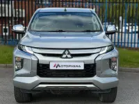 Usado Mitsubishi L200 150 HP (110 kW) 2020 Prateado Pickup
