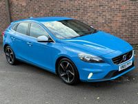 Used Volvo V40 R-Design 115 HP (84 kW) 2014 Blue Hatchback