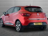 Used Renault Clio Dynamique 90 HP (66 kW) 2016 Flame red Hatchback