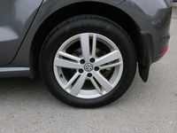 Used VW Polo Edition 90 HP (66 kW) 2017 Grey Hatchback