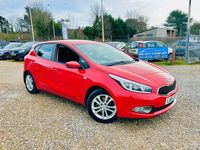Używany Kia Ceed 2015 Czerwony Hatchback