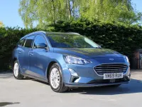 Usado Ford Focus Titanium 125 HP (91 kW) 2020 Azul Carrinha
