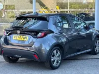 Second-hand Toyota Yaris Hybrid 116 CP (85 kW) 2026 Hatchback