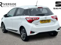 Used Toyota Yaris 111 HP (81 kW) 2020 Pure white Hatchback