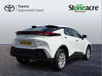 Used Toyota C-HR 138 HP (101 kW) 2024 White SUV